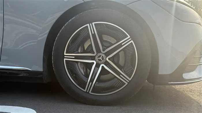 Mercedes-Benz Mercedes-Benz Others EQE350+ 2023 — миниатюра 3