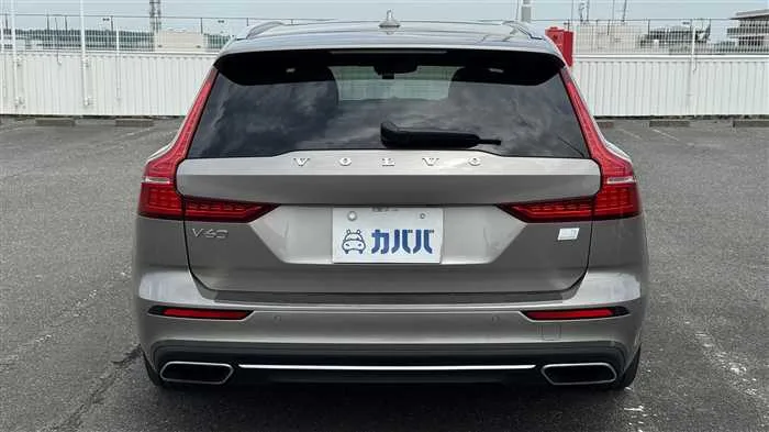 Volvo V60 T6 AWD 2022 — миниатюра 4