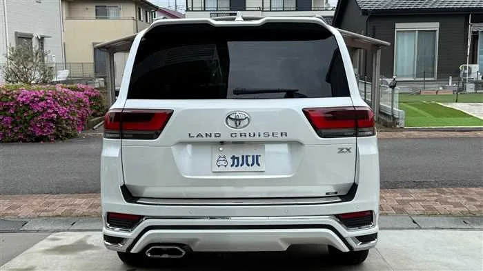Toyota Land Cruiser ZX 2025 — миниатюра 4