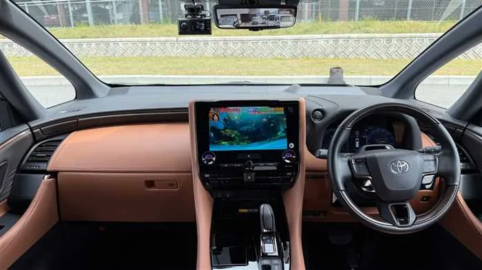 Toyota Vellfire Z 4WD 2024 — миниатюра 2