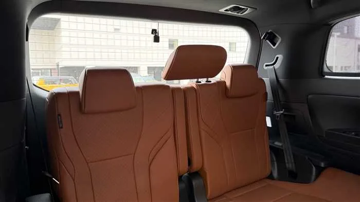 Toyota Vellfire Z 4WD 2024 — миниатюра 5