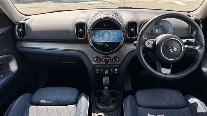 BMW BMW Others S E 4 PHEV 2022 — миниатюра 2
