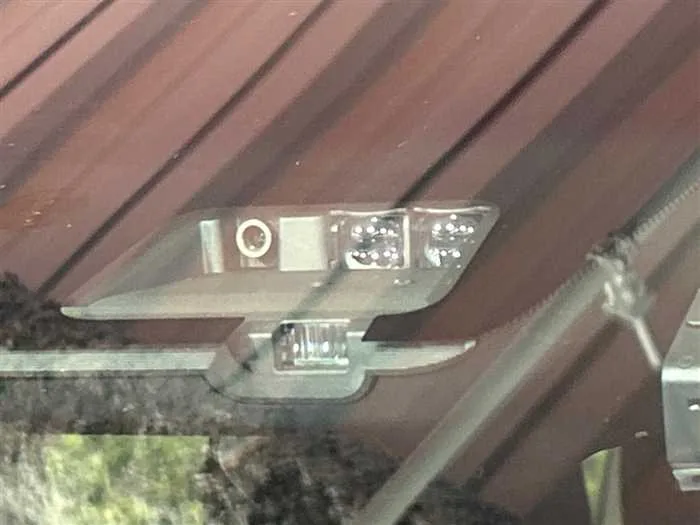 Mitsubishi Delica D:5 2023 — миниатюра 3
