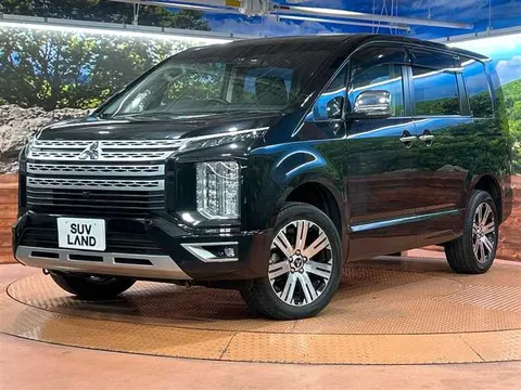 Mitsubishi Delica D:5 2023 купить в Москве