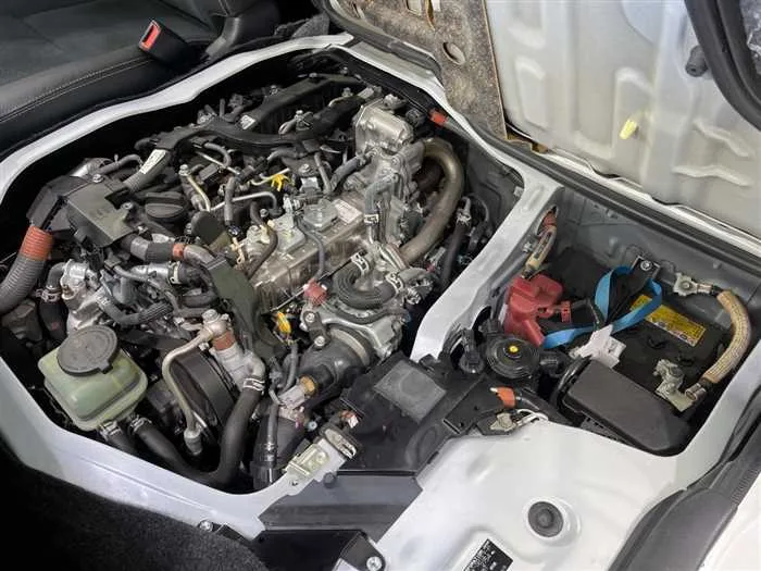 Toyota Hiace Van 2022 — миниатюра 2