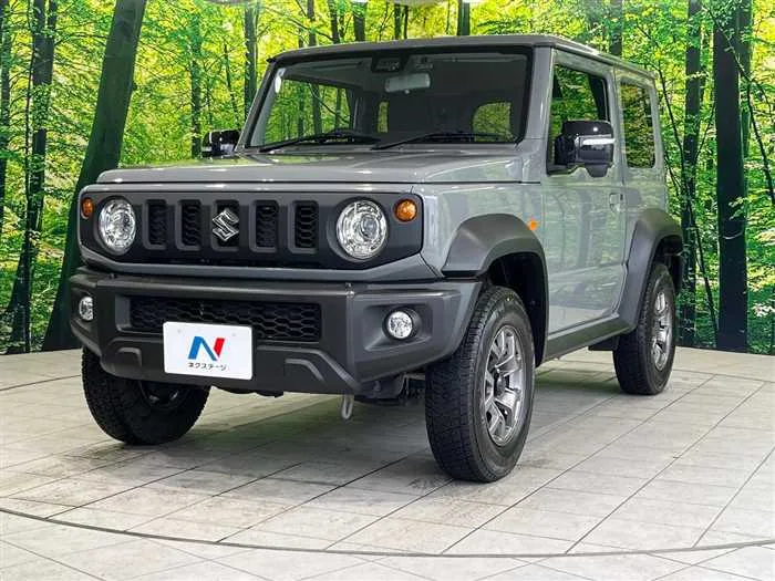 Suzuki Jimny Sierra 2023 — фото 1, купить с доставкой в Москву