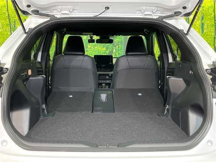 Toyota Yaris Cross 2023 — миниатюра 3