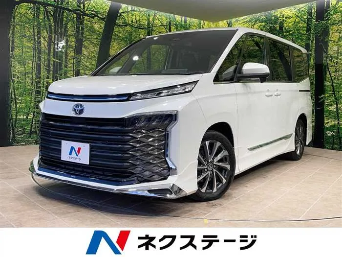 Toyota Voxy 2023 — миниатюра 4