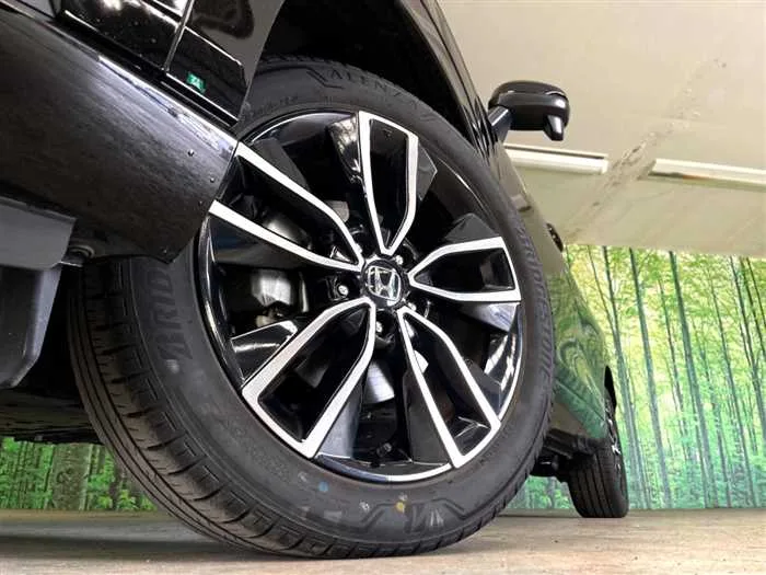 Honda VEZEL 2023 — миниатюра 2
