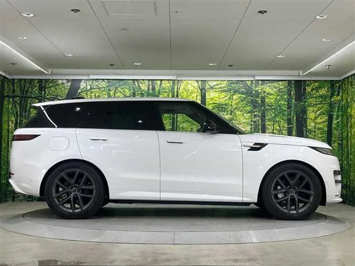 Land Rover Range Rover Sport 2025 — миниатюра 2