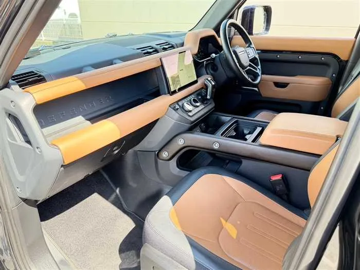 Land Rover Defender 2022 — миниатюра 3