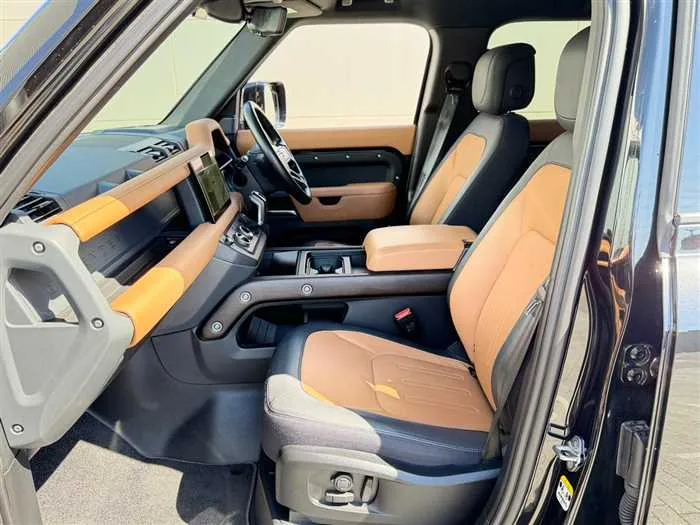 Land Rover Defender 2022 — миниатюра 5