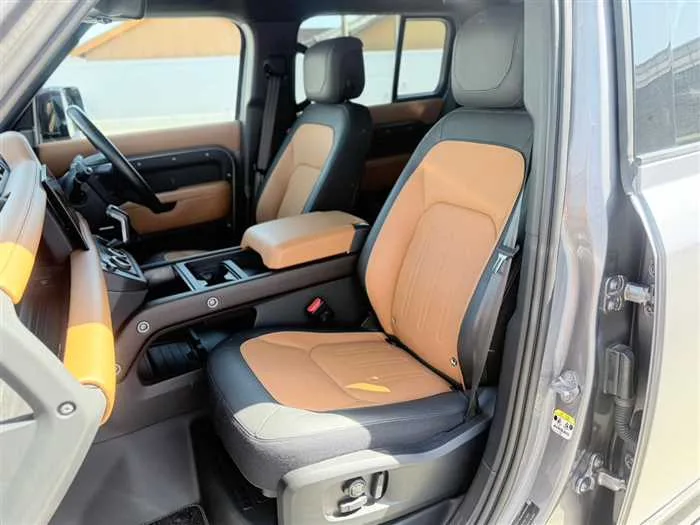 Land Rover Defender 2022 — миниатюра 2
