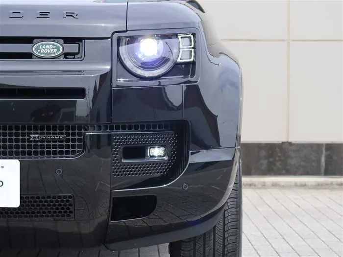 Land Rover Defender 2023 — миниатюра 5
