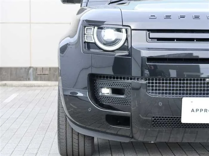 Land Rover Defender 2025 — миниатюра 5