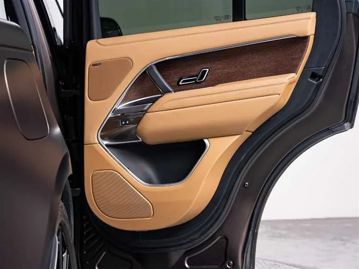 Land Rover Range Rover 2023 — миниатюра 5