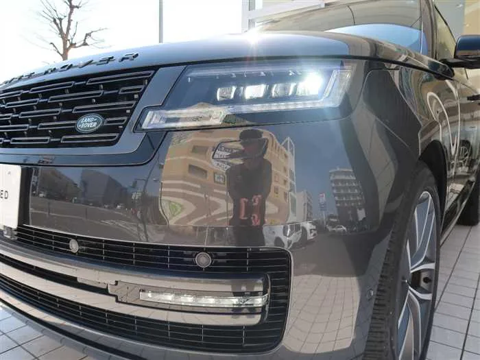 Land Rover Range Rover 2024 — миниатюра 3
