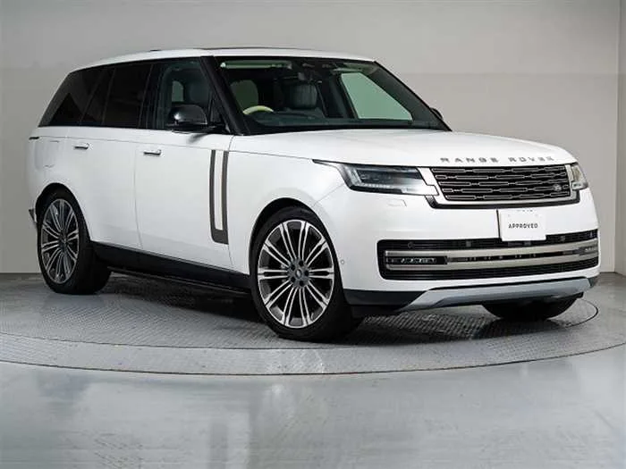 Land Rover Range Rover 2024 — фото 1, купить с доставкой в Москву