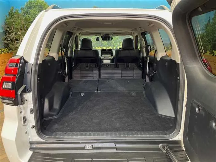 Toyota Land Cruiser Prado 2024 — миниатюра 2