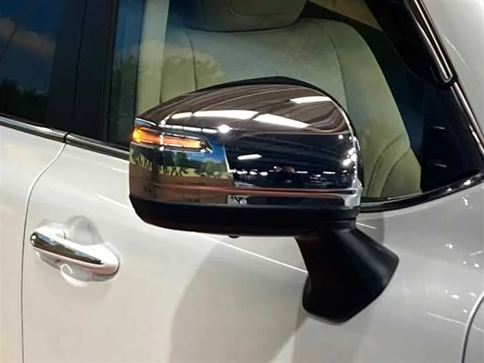 Toyota Land Cruiser 2023 — миниатюра 5