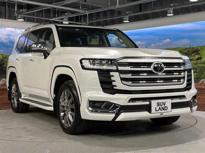 Toyota Land Cruiser 2023 — миниатюра 5