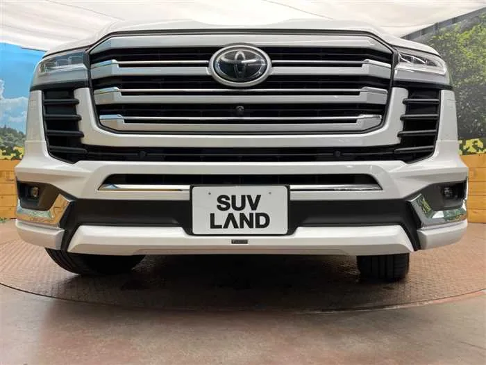Toyota Land Cruiser 2023 — миниатюра 5