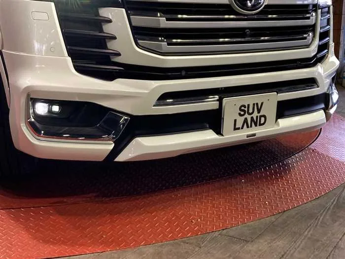 Toyota Land Cruiser 2024 — миниатюра 3