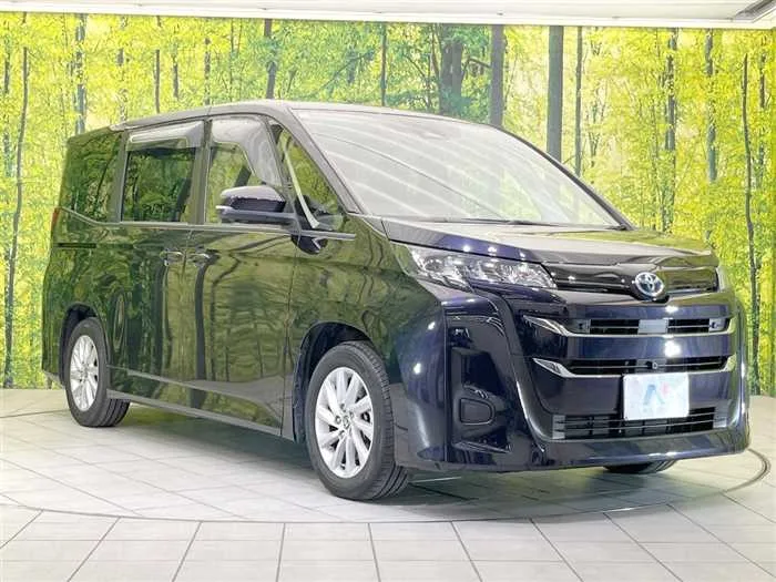 Toyota Noah 2022 — миниатюра 5