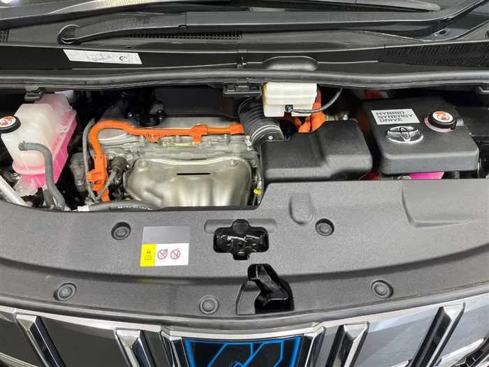 Toyota Alphard Hybrid 2023 — миниатюра 2