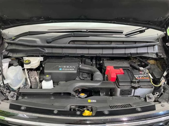 Nissan Serena 2024 — миниатюра 2
