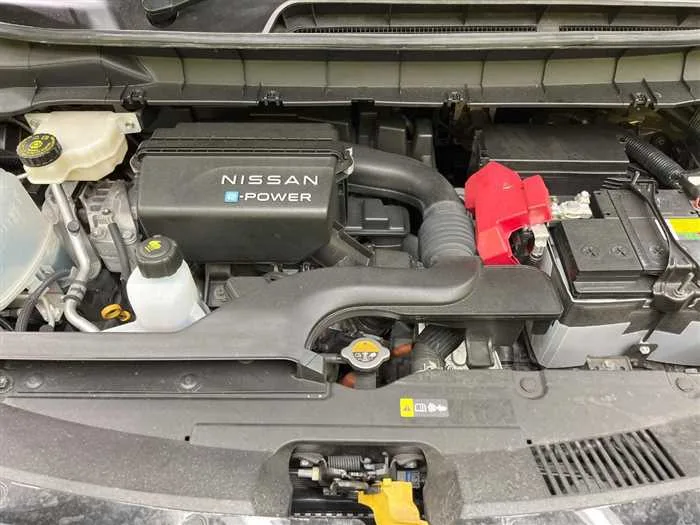 Nissan Serena 2024 — миниатюра 2