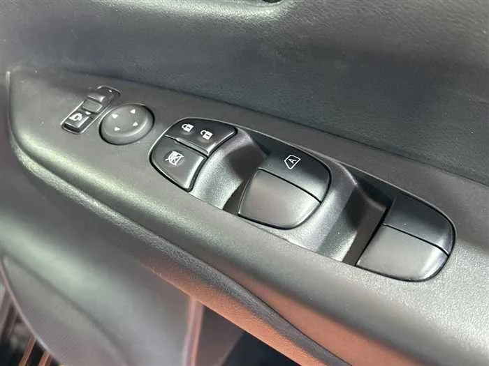 Nissan Serena 2022 — миниатюра 2