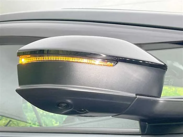 Toyota Prius 2023 — миниатюра 5