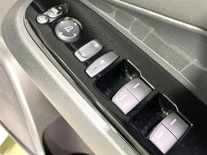Honda VEZEL 2024 — миниатюра 2