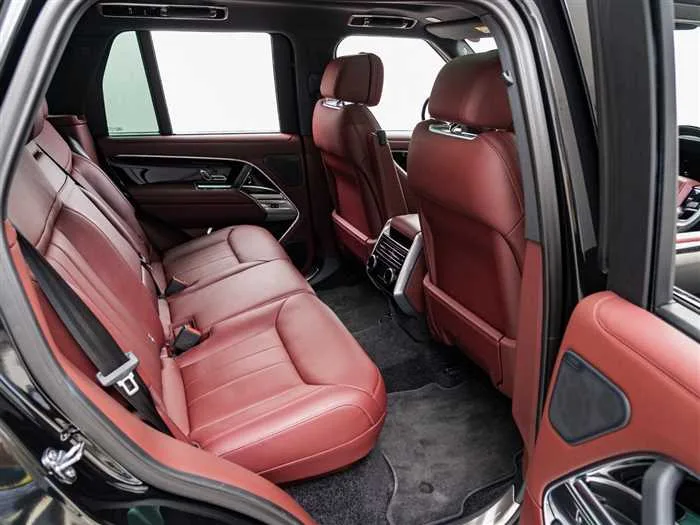 Land Rover Range Rover 2025 — миниатюра 5