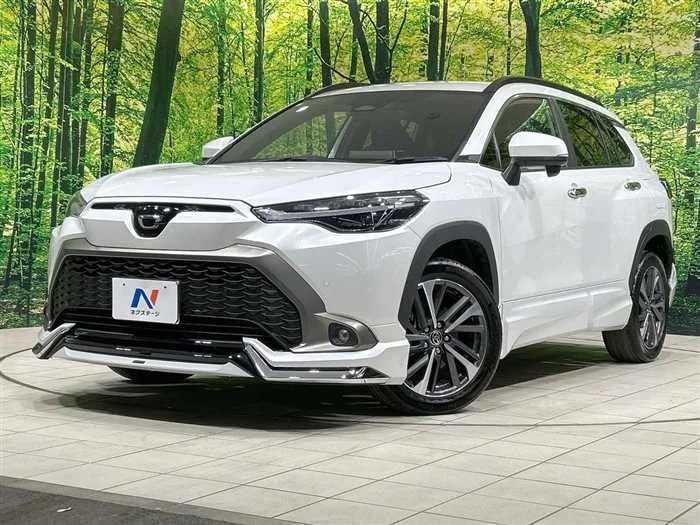 Toyota CorollaCross 2023 — фото 1, купить с доставкой в Москву