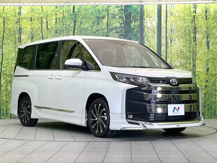 Toyota Noah 2025 — миниатюра 5