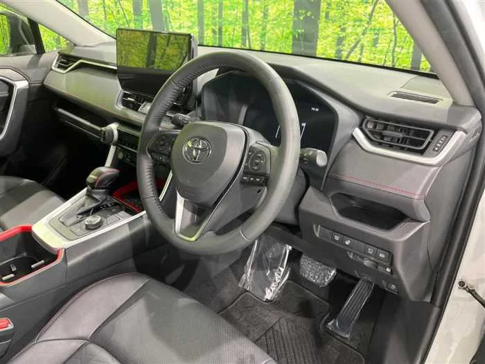 Toyota RAV4 2023 — миниатюра 2