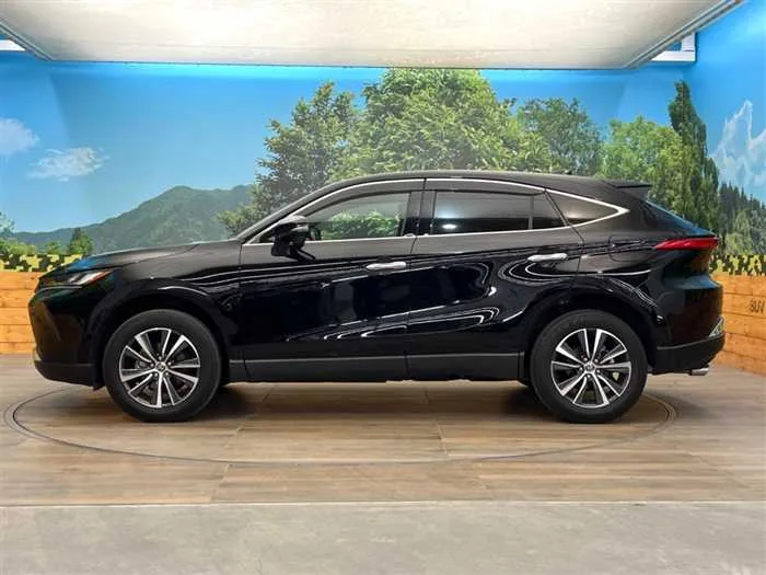 Toyota Harrier Hybrid 2023 — миниатюра 5