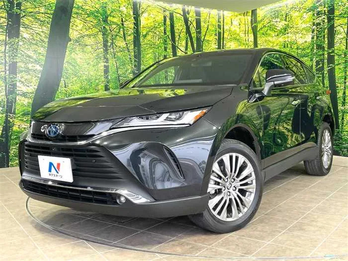 Toyota Harrier Hybrid 2023 — фото 1, купить с доставкой в Москву