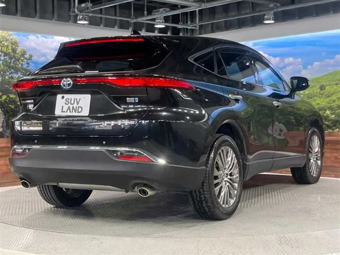 Toyota Harrier Hybrid 2023 — миниатюра 3