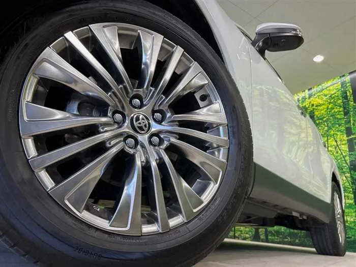 Toyota Harrier Hybrid 2024 — миниатюра 3