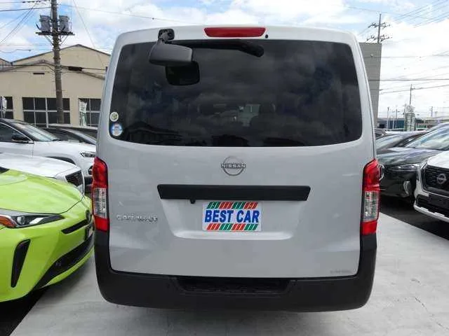 Nissan Nissan Others 2.0 DX Long 2023 — миниатюра 2