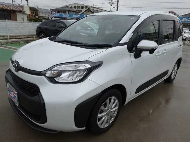 Toyota Sienta Hybrid 1.5 X 2024 — миниатюра 4