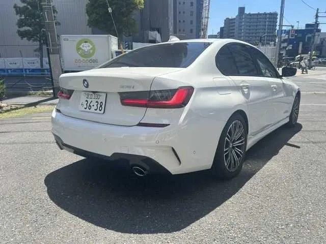 BMW 3 Series 318i MSport 2022 — миниатюра 3