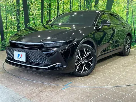 Toyota Crown 2023 buy in Moscow