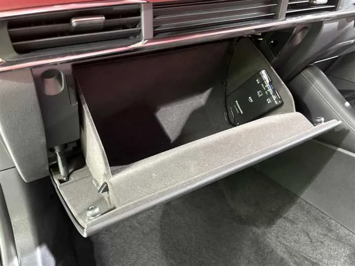 Mazda Mazda3 2025 — миниатюра 2