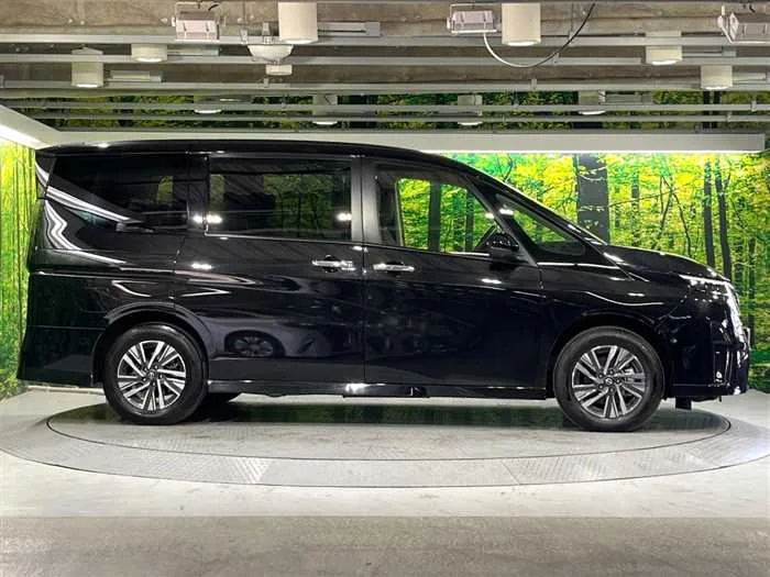 Nissan Serena 2023 — миниатюра 3