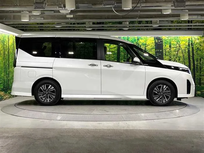 Nissan Serena 2024 — миниатюра 5