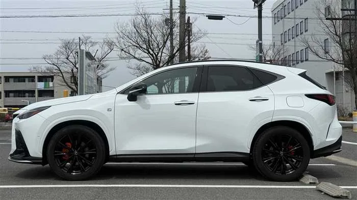 Lexus NX 350h F 2023 — миниатюра 2